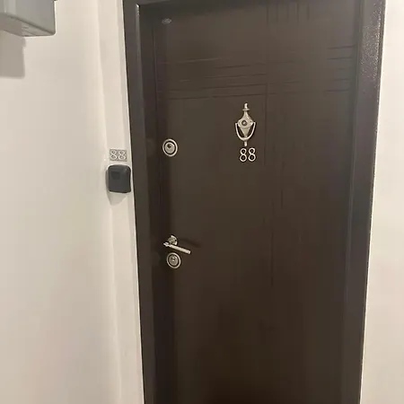 Apartamento Apartament In Cartierul Verde ! Bucarest