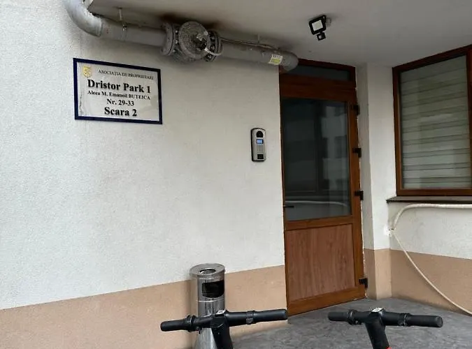 Apartament In Cartierul Verde ! * Bucharest