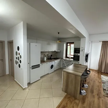 Apartment Apartament In Cartierul Verde !