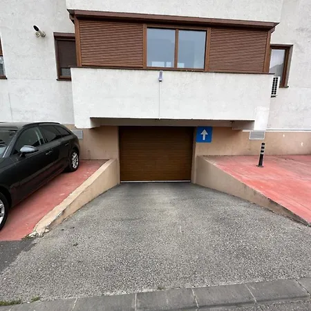 Apartment Apartament In Cartierul Verde !