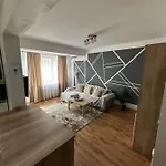 Apartament In Cartierul Verde ! Apartamento Bucareste