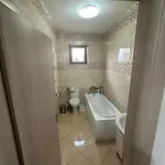 Apartament In Cartierul Verde ! *