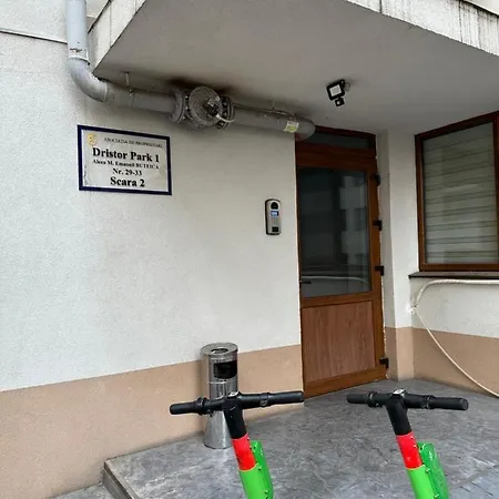 Apartament In Cartierul Verde ! * Bukareszt